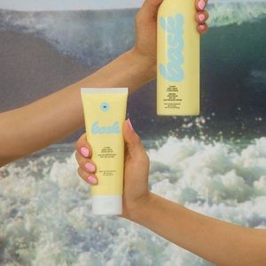 Meet your Posher, Juliana